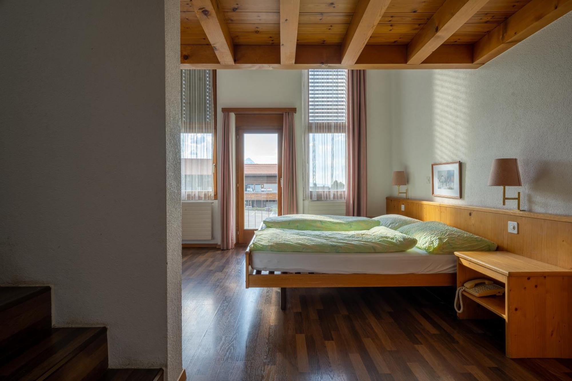 Hotel Aeschipark Aeschi Bei Spiez Esterno foto