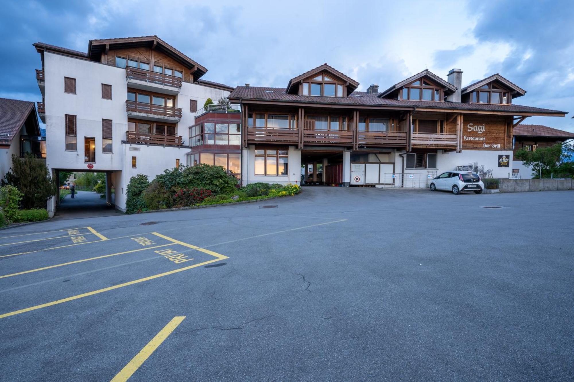 Hotel Aeschipark Aeschi Bei Spiez Esterno foto