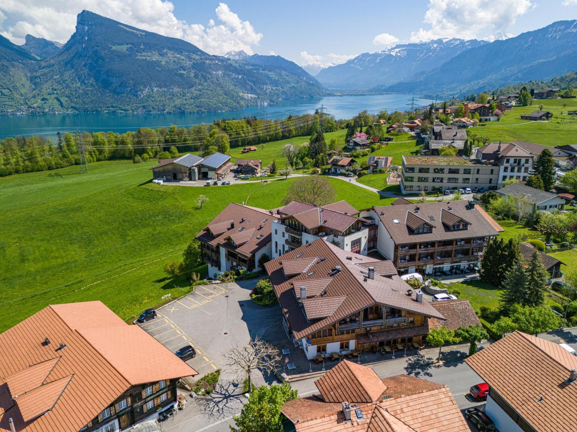 Hotel Aeschipark Aeschi Bei Spiez Esterno foto