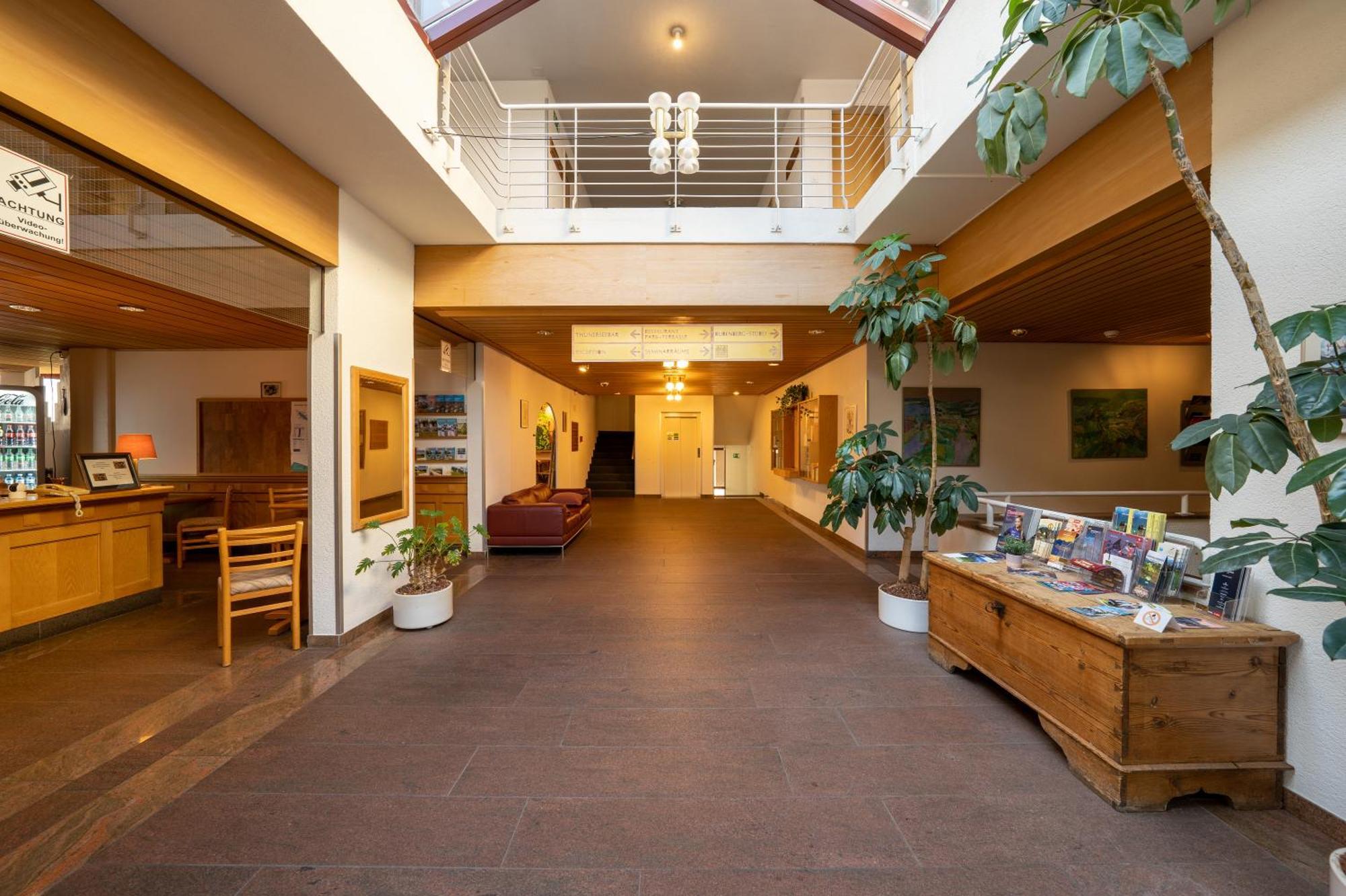 Hotel Aeschipark Aeschi Bei Spiez Esterno foto