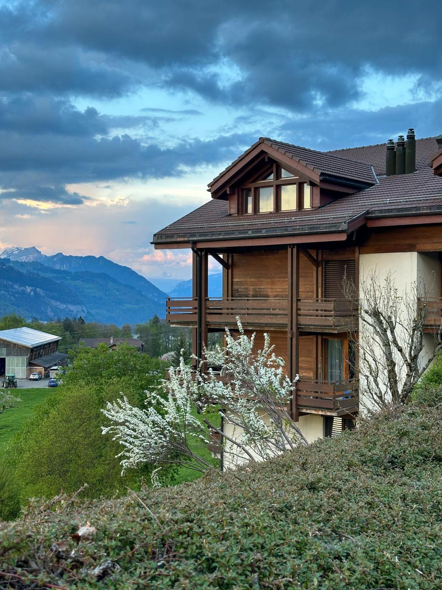 Hotel Aeschipark Aeschi Bei Spiez Esterno foto